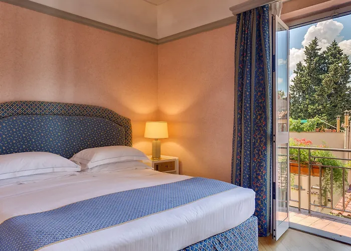 Rivoli Boutique 4*