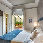 Rivoli Boutique Hotel Florencia