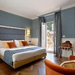 Rivoli Boutique Флоренция