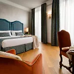 Rivoli Boutique Отель Флоренция