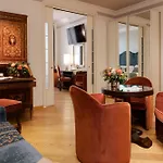 Rivoli Boutique 4*