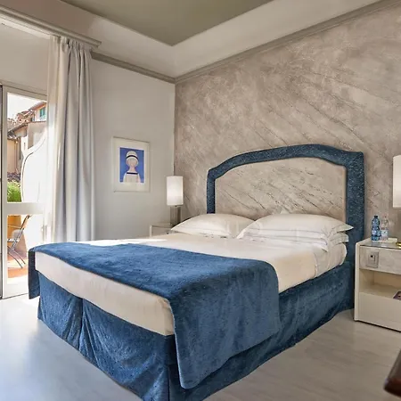 Rivoli Boutique Szálloda 4*