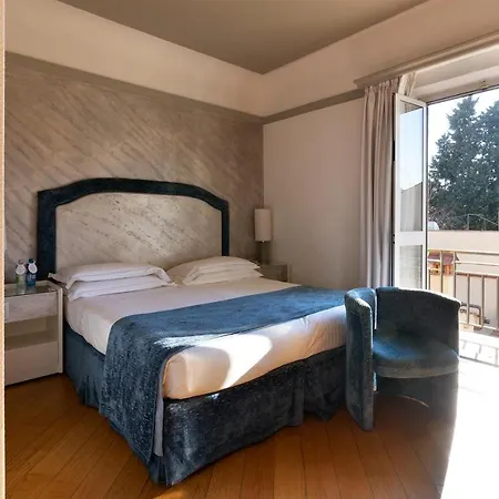 Rivoli Boutique Firenze