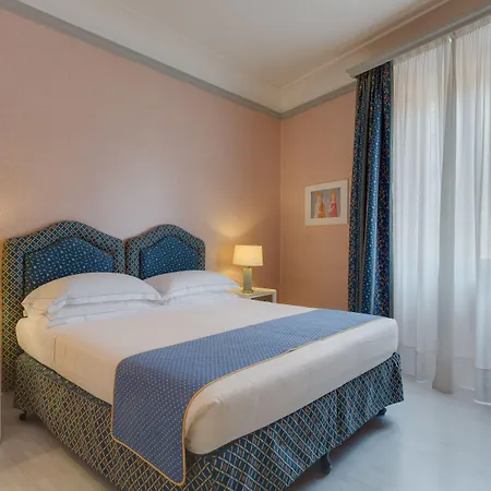 Rivoli Boutique מלון