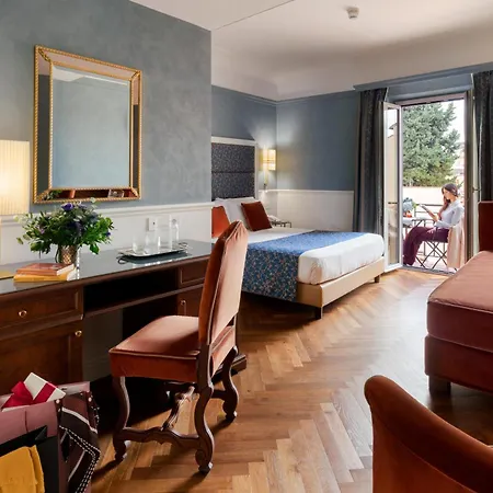 Rivoli Boutique