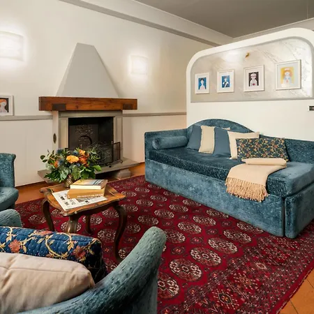 Rivoli Boutique Florence