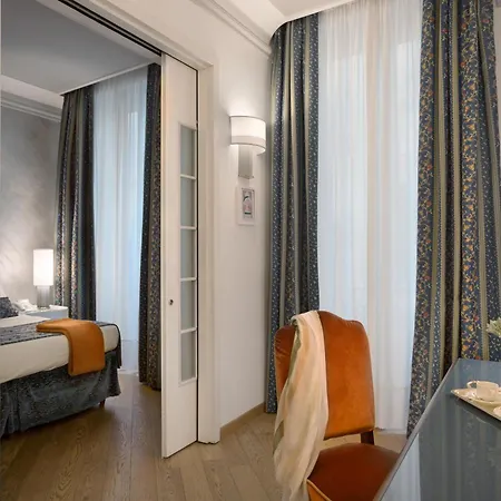 Rivoli Boutique 4* Florence