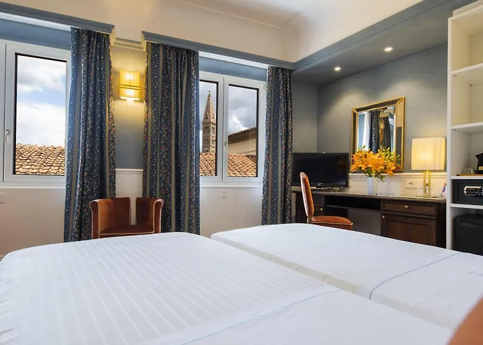 Rivoli Boutique Hotel 4*