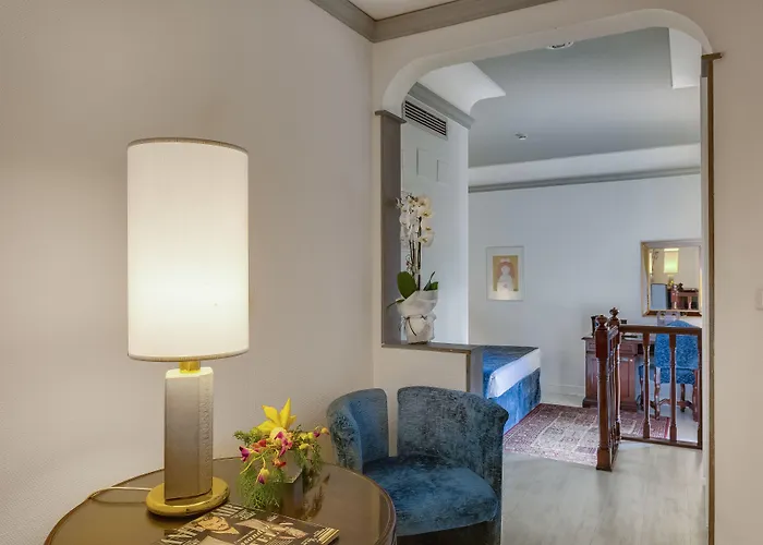 Rivoli Boutique Florence