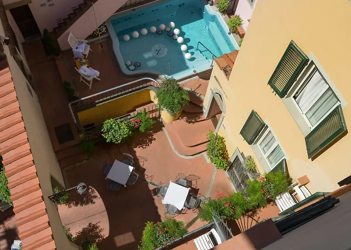 Rivoli Boutique Hotel