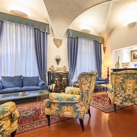 Rivoli Boutique 4*